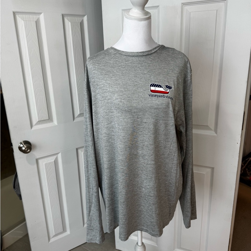 🐳🆕Vineyard Vines Men’s Performance Harbor Long Sleeve Gray UPF Tee, Medium🐳